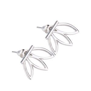 Silver Flower Earrings